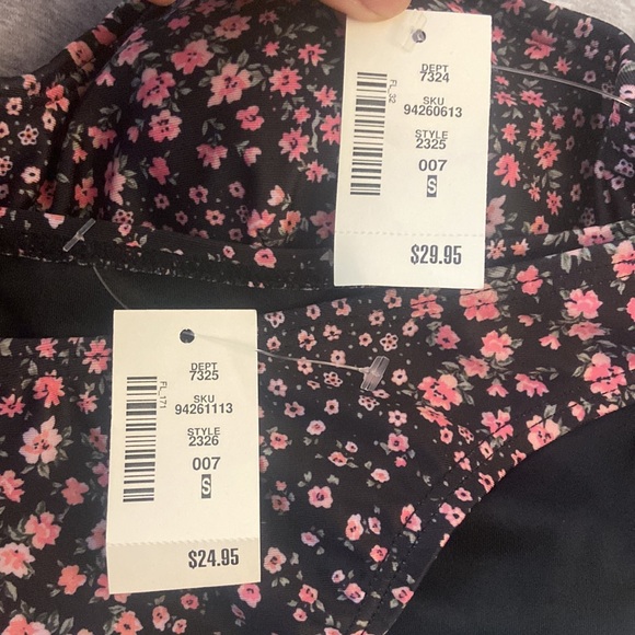 Aero Floral Bikini Set - Picture 6 of 6